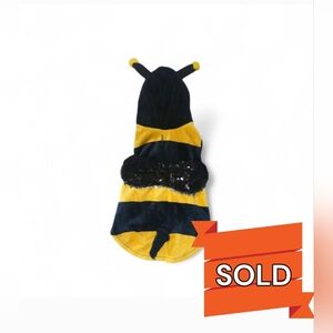 Pet Bumble Bee Costume With Sequin Wings: Size X-Small.   2FOR$10